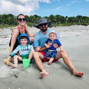 Meet your Posher, Elizabeth